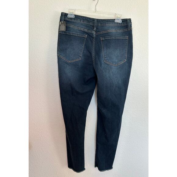 A.N.A dark Wash High Rise Jeggings - 12 - Picture 2 of 7